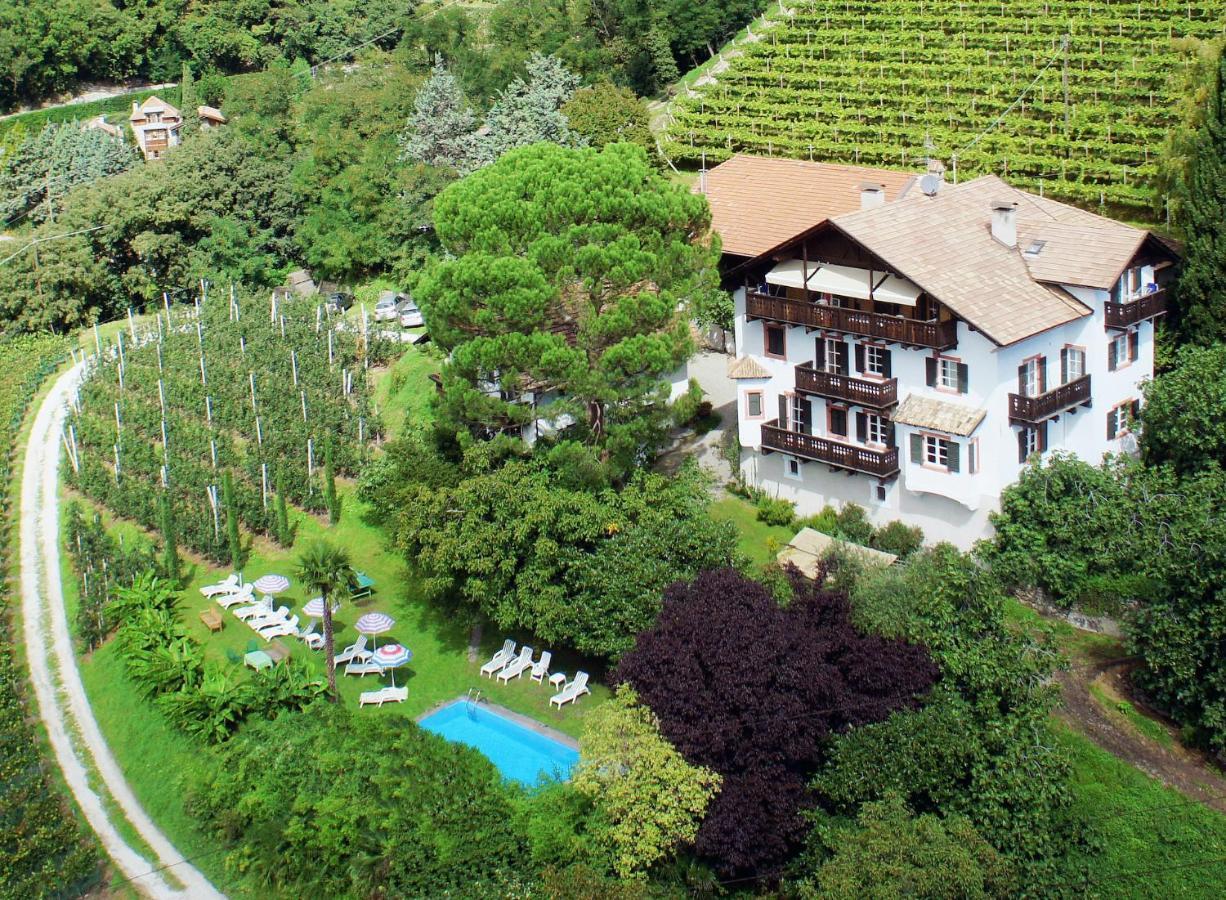 Matailerhof Villa Tirolo Exterior photo